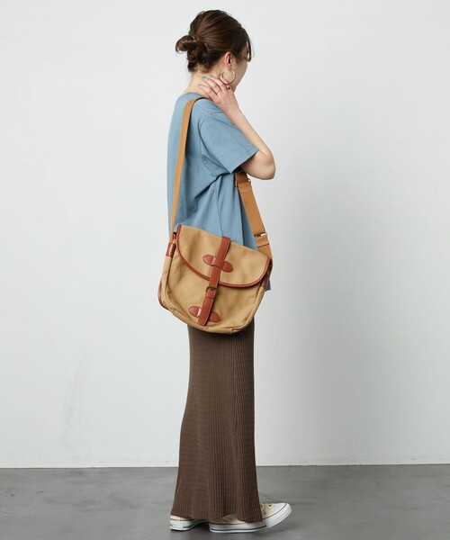 FREAK'S STORE(フリークスストア)の「【WEB限定】JIMMY'S MOTEL CAFE Tシャツ(Tシャツ/カットソー・レディース・ナチュラル/ブラック/ブルー/パープル・フリ-)」の17枚目の写真