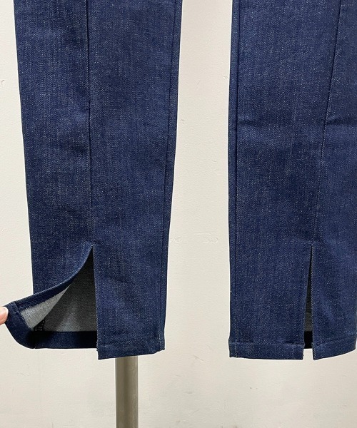 PICCIN(ピッチン)の「センタースリットストレッチデニムパンツ(デニムパンツ・レディース・ネイビー/ブルー・M)」の10枚目の写真
