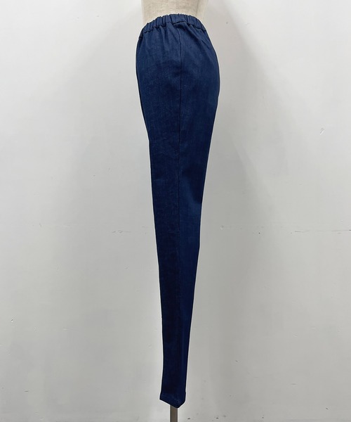 PICCIN(ピッチン)の「センタースリットストレッチデニムパンツ(デニムパンツ・レディース・ネイビー/ブルー・M)」の7枚目の写真