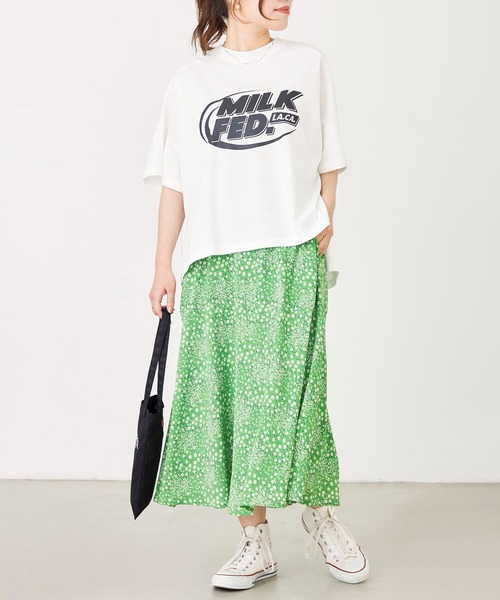 MILKFED.（ミルクフェド）の「DEFORMED LOGO BIG TOP（Tシャツ/カットソー・レディース・ホワイト/ブラック/ライトピンク・ONE SIZE）」の12枚目の写真