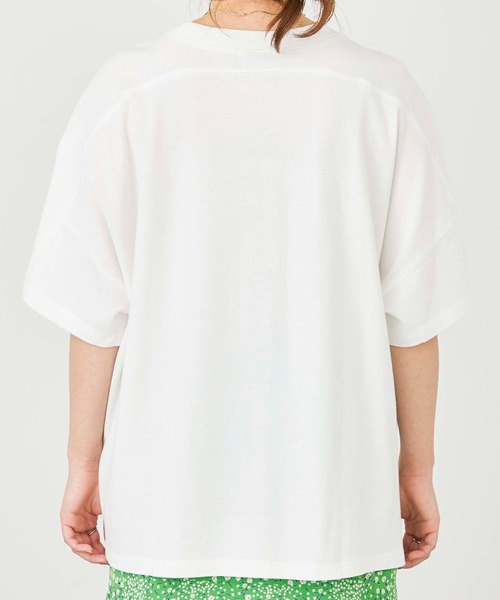 MILKFED.（ミルクフェド）の「DEFORMED LOGO BIG TOP（Tシャツ/カットソー・レディース・ホワイト/ブラック/ライトピンク・ONE SIZE）」の8枚目の写真
