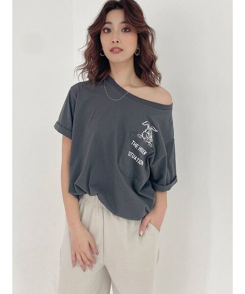 GYDA（ジェイダ）の「TRUTH/DARE BUNNYポケットTシャツ（Tシャツ/カットソー・レディース・チャコールグレー/パープル/オフホワイト・FREE）」の13枚目の写真