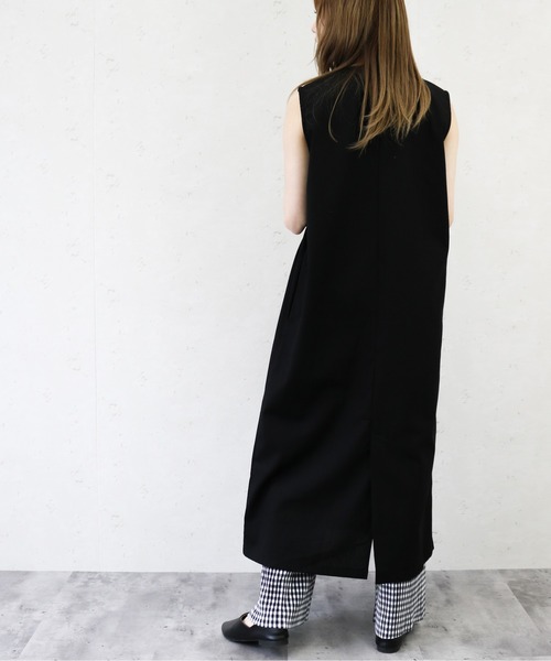 Per sist ence（パーシエンス）の「Per sist ence/パーシエンス　リネンライクノーカラーロングベスト（ベスト・レディース・ブラック/ベージュ/アイボリー/キャメル・FREE）」の10枚目の写真
