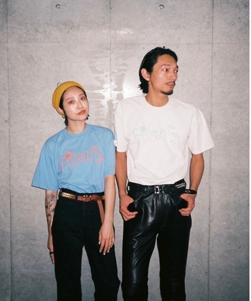 STRANGE TRIP（ストレンジトリップ）の「STRANGE TRIP(ストレンジトリップ) 　I M FISH TEE/ユニセックス（Tシャツ/カットソー・メンズ・ブラック/ブルー・MEDIUM/LARGE）」の3枚目の写真