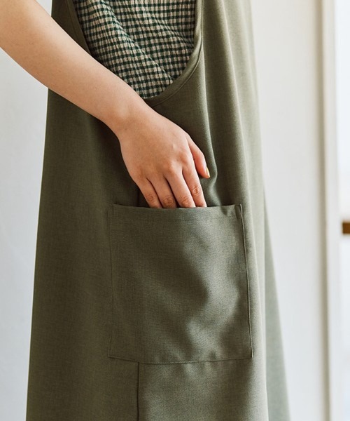 studio CLIP（スタディオクリップ）の「FUFUFU おしゃれカフェエプロン（エプロン・レディース・ベージュ/カーキ・FREE）」の6枚目の写真