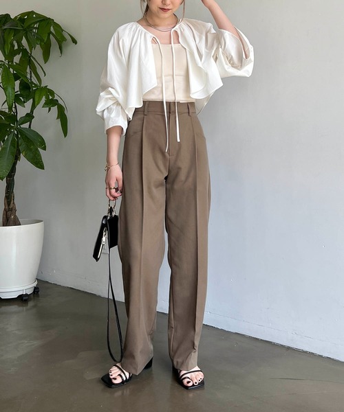 CAPRICIEUX LE'MAGE（カプリシューレマージュ）の「ローウエストスラックスパンツ（スラックス・レディース・ベージュ/ブラウン/グレー/ブラック・38/36）」の10枚目の写真