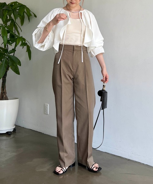 CAPRICIEUX LE'MAGE（カプリシューレマージュ）の「ローウエストスラックスパンツ（スラックス・レディース・ベージュ/ブラウン/グレー/ブラック・38/36）」の11枚目の写真