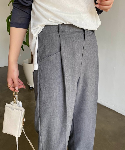 CAPRICIEUX LE'MAGE（カプリシューレマージュ）の「ローウエストスラックスパンツ（スラックス・レディース・ベージュ/ブラウン/グレー/ブラック・38/36）」の18枚目の写真