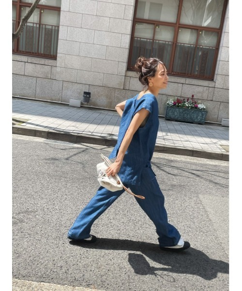 ulu(ウル)の「Linen denim vest(ベスト・レディース・ブルー・FREE)」の9枚目の写真