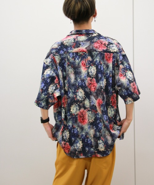 VENCEEXCHANGE（ヴァンスエクスチェンジ）の「花柄プリーツショートスリーブシャツ（シャツ/ブラウス・メンズ・ネイビー/ワインレッド・M/L）」の12枚目の写真