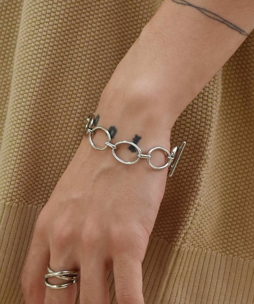 LHME（エルエイチエムイー）の「【WEB限定】”Gleam”オーバルチャンキーチェーンブレスレット/サージカルステンレス（金属アレルギー対応）【LHME / エルエイチエムイー】（ブレスレット・レディース・シルバー/ゴールド・ONE SIZE）」の16枚目の写真