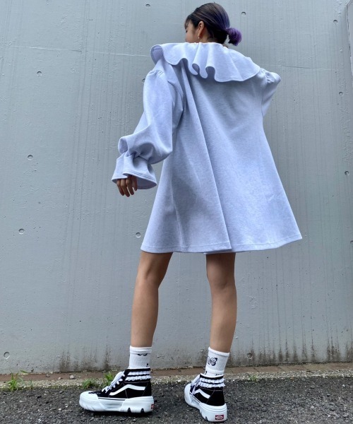 Candy Stripper(キャンディストリッパー)の「VOLUME COLLAR ワンピース(ワンピース・レディース・ブラック/ピンク/ヘザーグレー・2)」の9枚目の写真
