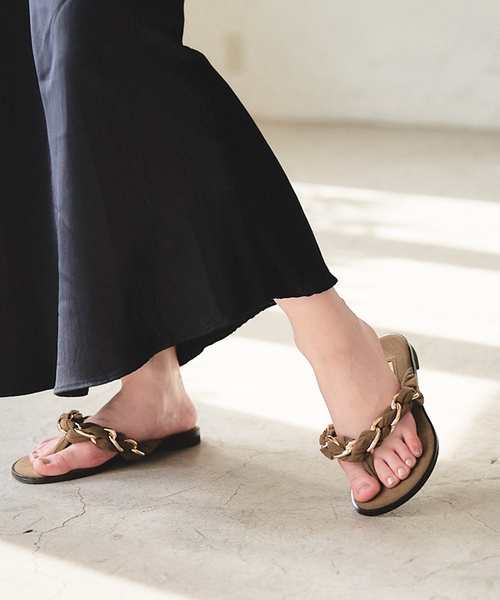 LE TALON（ルタロン）の「GRISE チェーンメッシュトング（サンダル・レディース・ベージュ/カーキ/アイボリー・LARGE/SMALL/X-SMALL/X-LARGE/MEDIUM）」の3枚目の写真