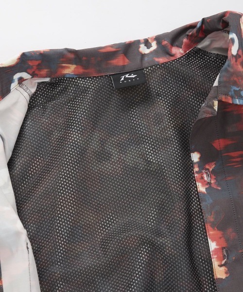 RUSTY(ラスティ)の「RUSTY/ラスティ シャツ メンズ ストレッチ 総柄 ベンチレーション ポケット付き 前開き リゾート 半袖 シャツ(シャツ/ブラウス・メンズ・ブラック/レッド・M/L/XL)」の7枚目の写真