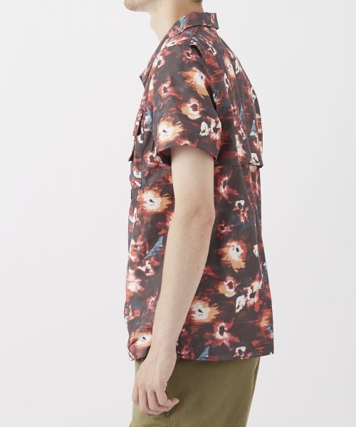 RUSTY(ラスティ)の「RUSTY/ラスティ シャツ メンズ ストレッチ 総柄 ベンチレーション ポケット付き 前開き リゾート 半袖 シャツ(シャツ/ブラウス・メンズ・ブラック/レッド・M/L/XL)」の8枚目の写真