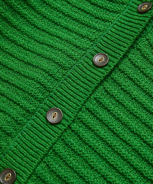 リリーヤーンショート丈ニットカーディガン