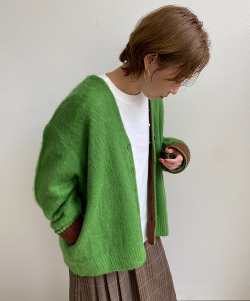 LHELBIE（レルビエ）の「シャギーニットカーディガン（カーディガン/ボレロ・レディース・ベージュ/ネイビー/オフホワイト/グリーン/パープル/グレイッシュブルー/ピンク・M）」の11枚目の写真