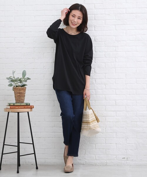SHOO・LA・RUE（シューラルー）の「◆程よいシルエットでどんなスタイルにもマッチ！デニム テーパードパンツ（デニムパンツ・レディース・ブルー/ダークネイビー・01/02/03/04/05/10）」の7枚目の写真