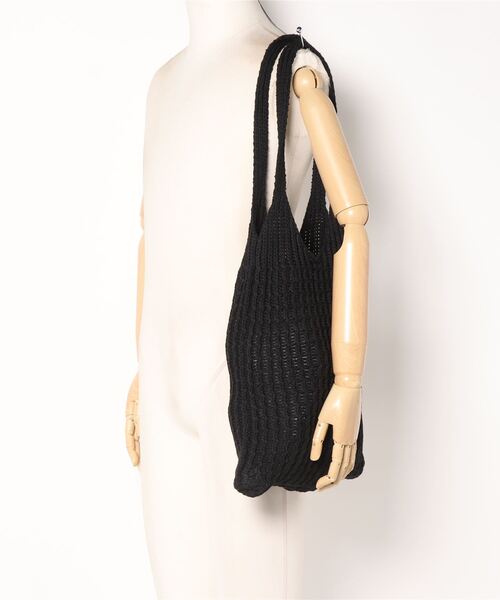 florist（フローリスト）の「【A4収納可】編みニットトートバッグ（トートバッグ・レディース・オフホワイト/ベージュ/キャメル/モカ/ブラック・FREE）」の19枚目の写真