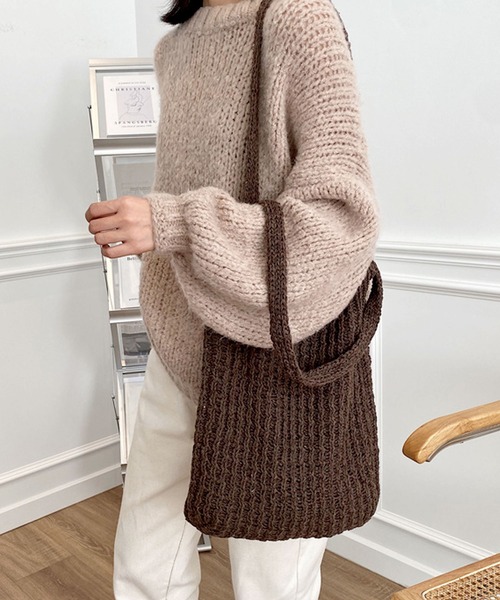 florist（フローリスト）の「【A4収納可】編みニットトートバッグ（トートバッグ・レディース・オフホワイト/ベージュ/キャメル/モカ/ブラック・FREE）」の17枚目の写真