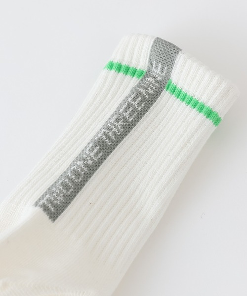 COLONY 2139（コロニートゥーワンスリーナイン）の「縦ロゴソックス（ソックス/靴下・レディース・ホワイト/ブラック・23）」の16枚目の写真