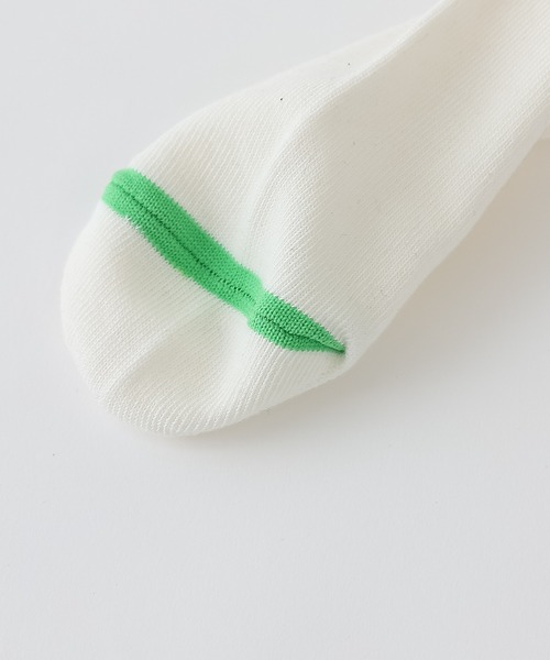 COLONY 2139（コロニートゥーワンスリーナイン）の「縦ロゴソックス（ソックス/靴下・レディース・ホワイト/ブラック・23）」の17枚目の写真