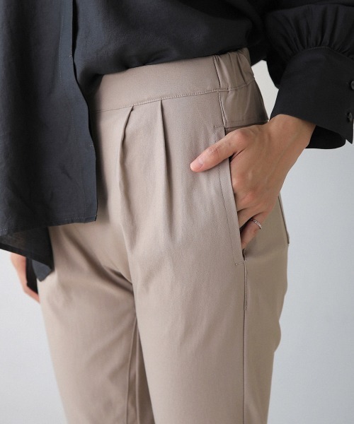 Bou Jeloud（ブージュルード）の「《抗菌・防臭加工》着丈＋3cm バック切替ラインHAKIYASEパンツ（その他パンツ・レディース・オリーブ/ブラック/グレー/ブルー/ベージュ/ボルドー・36/38/40/42/34）」の13枚目の写真