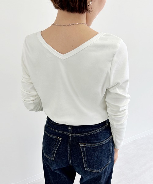 Doux Belle(ドゥーベル)の「裏起毛カットソー バックVネック(Tシャツ/カットソー・レディース・ライトグレー/ホワイト/ベージュ/ネイビー/ブラック・MEDIUM/LARGE)」の19枚目の写真