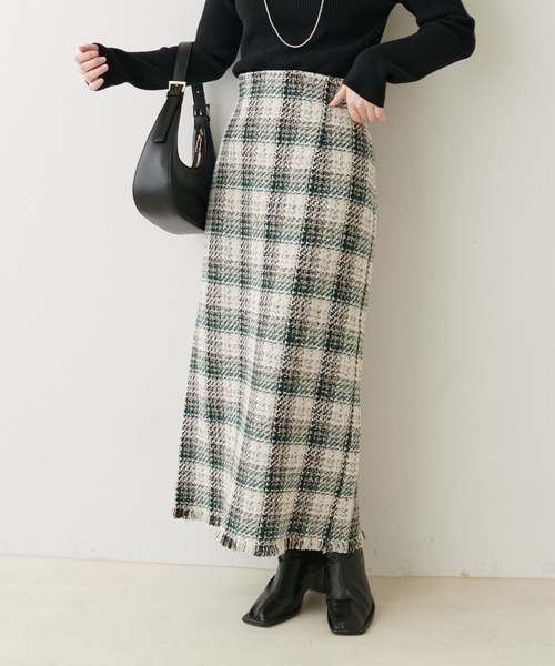 natural couture(ナチュラルクチュール)の「シーズンムード満点◎/チェックツイードハイウエストスカート(スカート・レディース・グレー/オフホワイト/グリーン・FREE)」の8枚目の写真