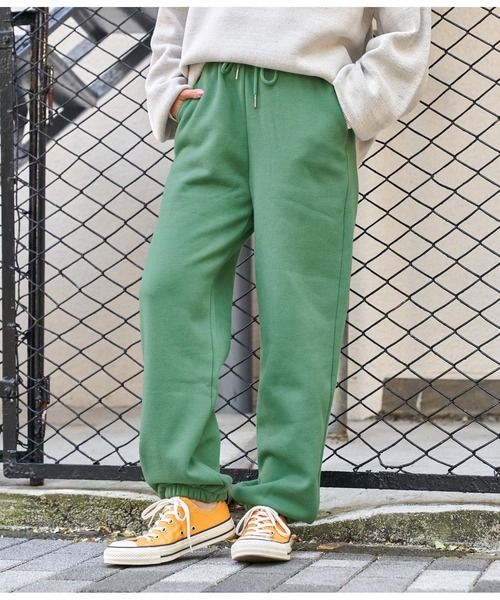 anap mimpi（アナップミンピ）の「裏起毛スウェットジョガーパンツ【セットアップ可能】（スウェットパンツ・レディース・ネイビー/グリーン/レッド/キャメル・FREE）」の2枚目の写真