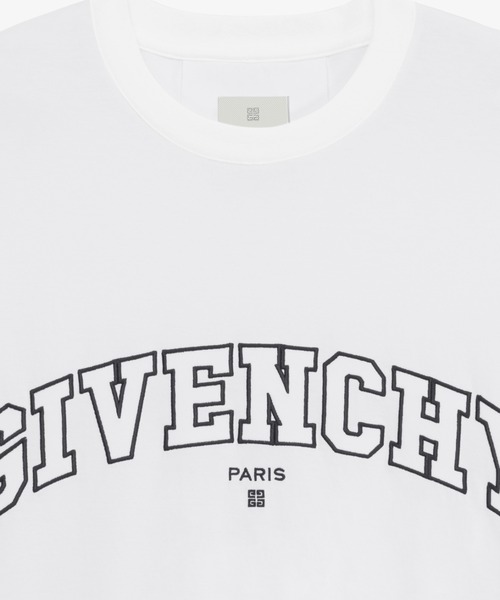 GIVENCHY（ジバンシイ）の「T-shirt in GIVENCHY College embroidered jersey（Tシャツ/カットソー・メンズ・ホワイト×ブラック・SMALL/MEDIUM/X-SMALL/X-LARGE/XX-LARGE/LARGE）」の2枚目の写真