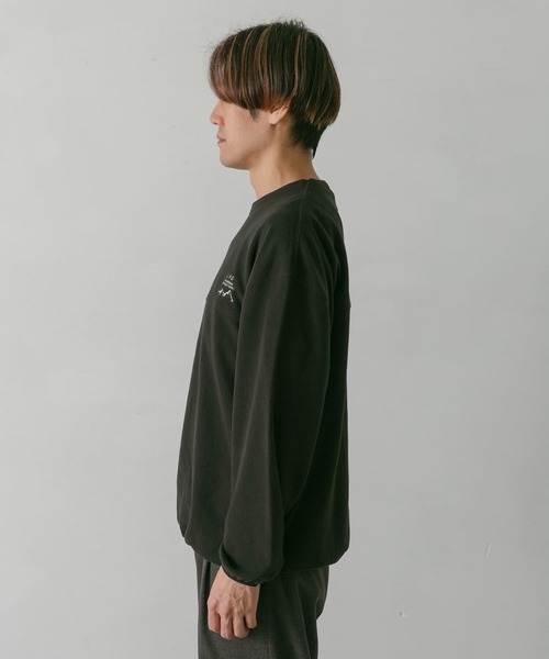 URBAN RESEARCH DOORS（アーバンリサーチドアーズ）の「『UR TECH』フリースプルオーバー（Tシャツ/カットソー・メンズ・オリーブ/ベージュ系その他/ブラック/パープル・MEDIUM/LARGE）」の8枚目の写真