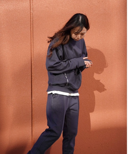 AVIREX（アヴィレックス）の「《WEB&DEPOT限定》SWITCHING PULL OVER/ スウィッチングプルオーバー（スウェット・レディース・チャコールグレー/ブルー・FREE）」の16枚目の写真