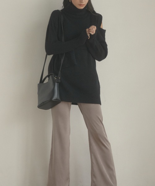 ACYM(アシーム)の「Asymmetric shoulder knit ワンピース(ワンピース・レディース・ブラック/アイボリー・FREE)」の10枚目の写真