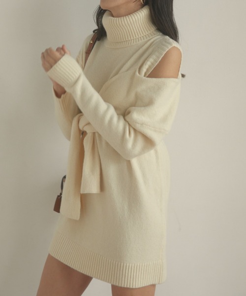 ACYM（アシーム）の「Asymmetric shoulder knit ワンピース  