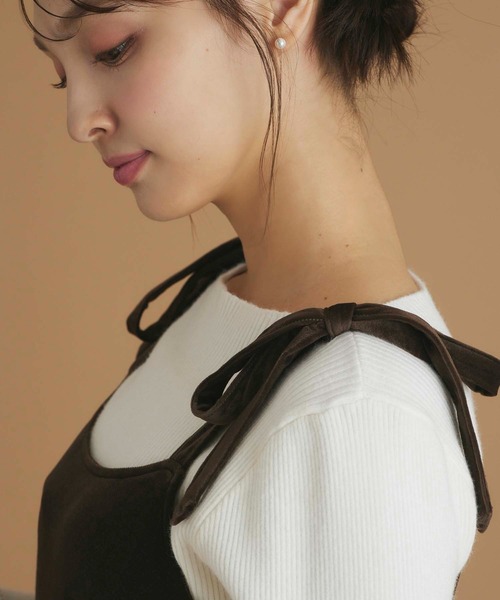 Edit Sheen(エディットシーン)の「ボートネックゴールドボタンデザインニット(ニット/セーター・レディース・ホワイト/ブラック/ネイビー/オレンジ/キャメル・M)」の7枚目の写真