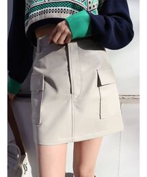 EVRIS | フェイクレザーポケットミニスカート(スカート)