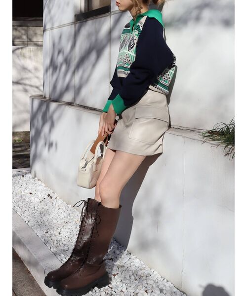 EVRIS（エヴリス）の「フェイクレザーポケットミニスカート（スカート・レディース・ブラック/グリーン/アイボリー・SMALL/MEDIUM）」の16枚目の写真