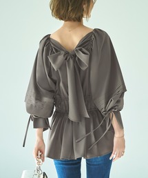 RUIRUE BOUTIQUE（ルイルエブティック）の「洗える ストレッチ ｜ シャーリングスクエアブラウス ｜ 長袖 スクエアネック トップス 体型カバー  オフィスカジュアル ボリュームスリーブ シャーリング リボン 通勤服 華やか ブラウス（シャツ/ブラウス）」