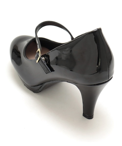 grandfleur（グランドフルール）の「ストーム入りラウンドトゥストラップフォーマルパンプス（パンプス・レディース・ブラック系その他/ブラック・23.0cm/24.5cm/22.5cm/24.0cm/23.5cm）」の9枚目の写真