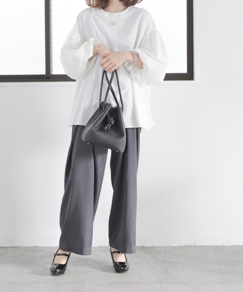 grandfleur（グランドフルール）の「ストーム入りラウンドトゥストラップフォーマルパンプス（パンプス・レディース・ブラック系その他/ブラック・23.0cm/24.5cm/22.5cm/24.0cm/23.5cm）」の15枚目の写真