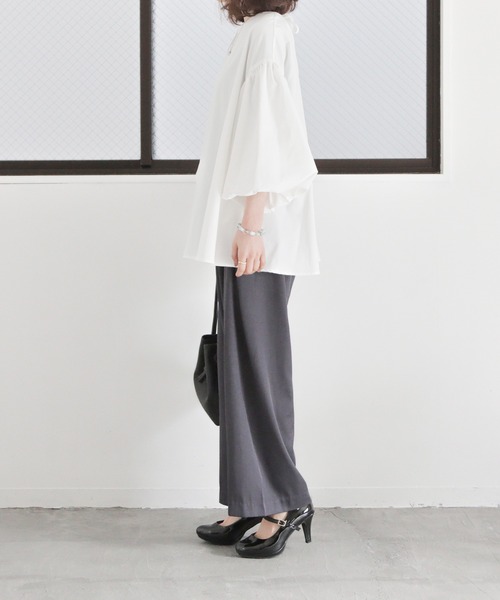 grandfleur（グランドフルール）の「ストーム入りラウンドトゥストラップフォーマルパンプス（パンプス・レディース・ブラック系その他/ブラック・23.0cm/24.5cm/22.5cm/24.0cm/23.5cm）」の18枚目の写真