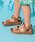 BREEZE�i�u���[�Y�j�́uEVA�T���_���i�T���_���j�v�b�u���E��