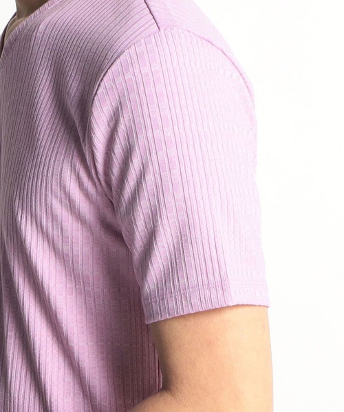 HIDEAWAYS NICOLE（ハイダウェイニコル）の「ランダムストライプ半袖Ｖネックカットソー（Tシャツ/カットソー・メンズ・オフホワイト/サックスブルー/ブラック×ホワイト/ライトグレー/ラベンダー・LARGE/MEDIUM/X-LARGE）」の10枚目の写真