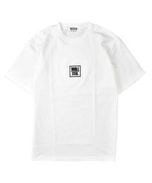 スクエア刺繍 Tシャツ
