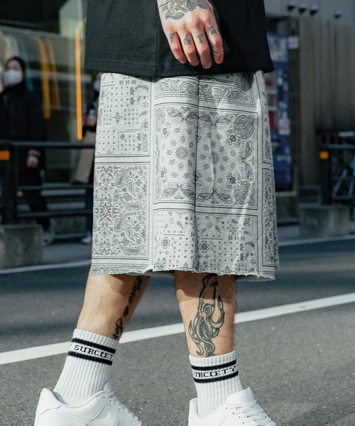 Subciety（サブサエティ）の「PAISLEY SWEAT SHORTS（スウェットパンツ・メンズ・ブラック/オリーブ/グレー・MEDIUM/LARGE/X-LARGE）」の19枚目の写真