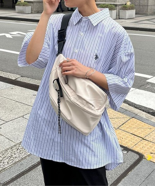 U.S. POLO ASSN.(ユーエスポロアッスン)の「半袖ビッグシャツ(シャツ/ブラウス・メンズ・イエロー/インディゴブルー/ブルー/ホワイト/サックスブルー/ネイビー/ホワイト系その他・MEDIUM/LARGE)」の3枚目の写真