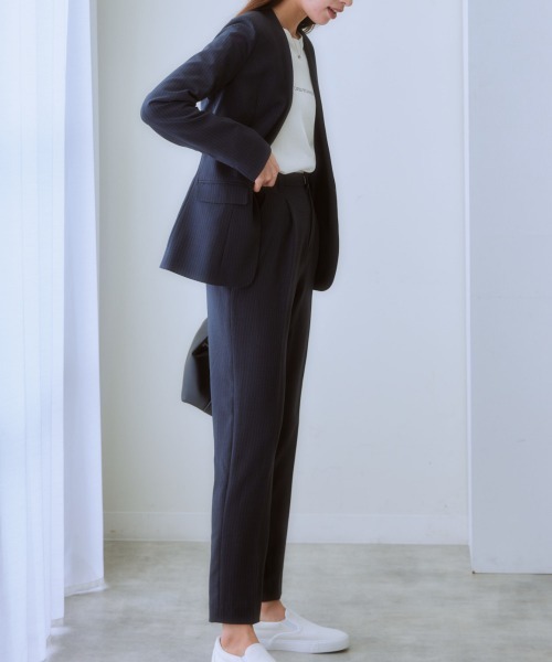 7days Life Styling（セブンデイズライフスタイリング）の「【洗濯機で洗える】うすカルタテヨコストレッチ　パンツスーツセット（スーツセット・レディース・ネイビー系/ブラック・S/LL/M/3L/L）」の14枚目の写真