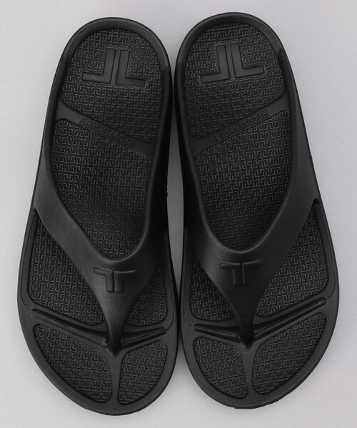 PUBLUX（パブリュクス）の「TELIC/テリック FLIP FLOP トングリカバリーサンダル（サンダル・レディース・ブラック/オフホワイト・MEDIUM/LARGE/X-LARGE/SMALL）」の5枚目の写真