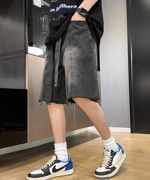 MGV(エムジーヴィー)の「カットオフワイドハーフパンツ(デニムパンツ・メンズ・ブルー/ブラック・X-LARGE/MEDIUM/LARGE)」の4枚目の写真